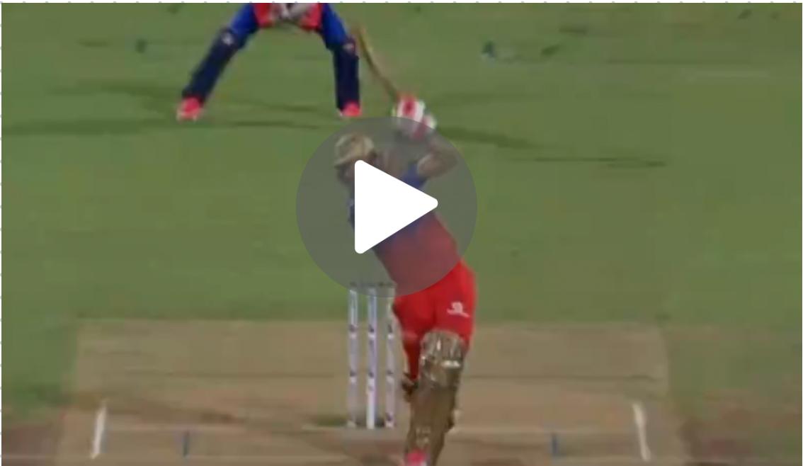 [Watch] Du Plessis 'Fails' In Crucial Match As Mukesh Kumar Weaves His Magic